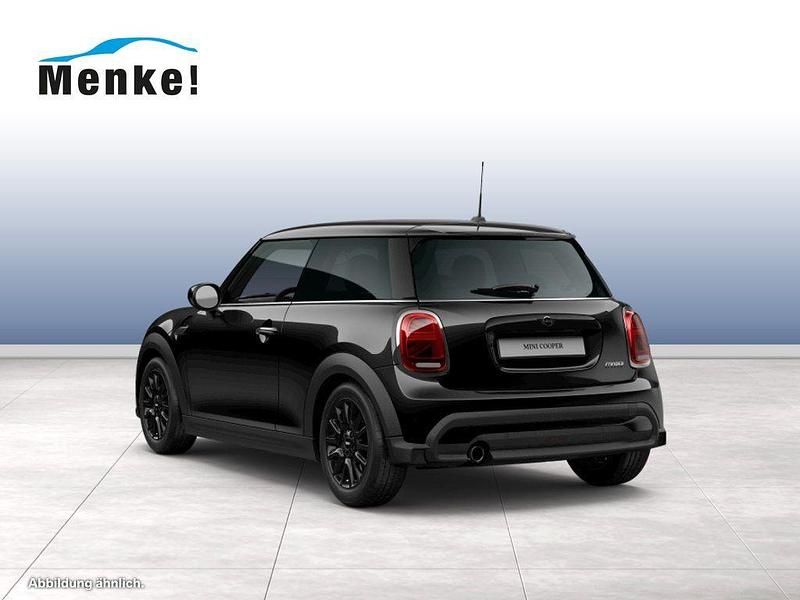 Begagnad Mini Cooper 136 HK (100 kW) 2022 Svart Halvkombi