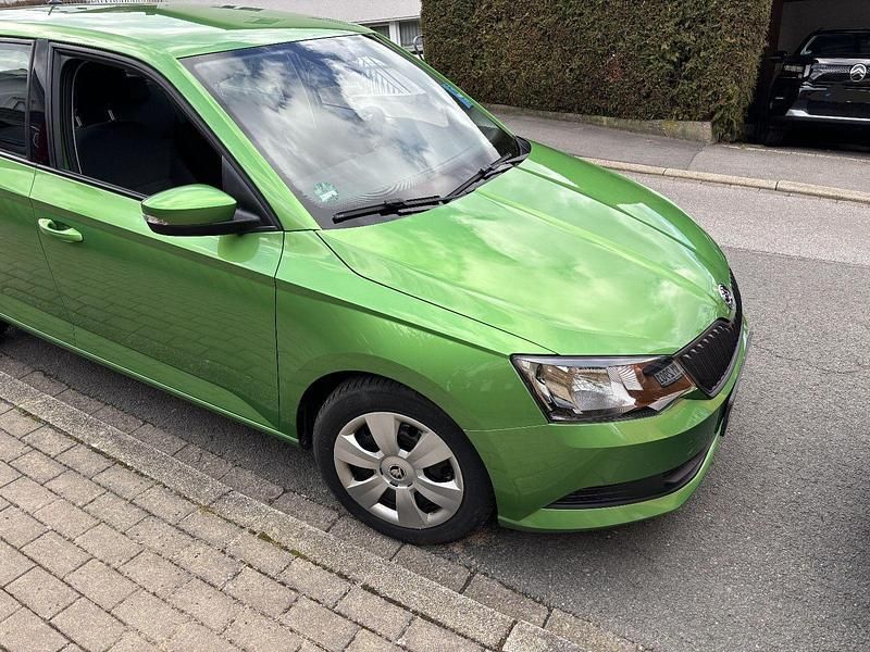 Gebraucht Skoda Fabia Cool Edition 60 PS (44 kW) 2017 Grün Kleinwagen