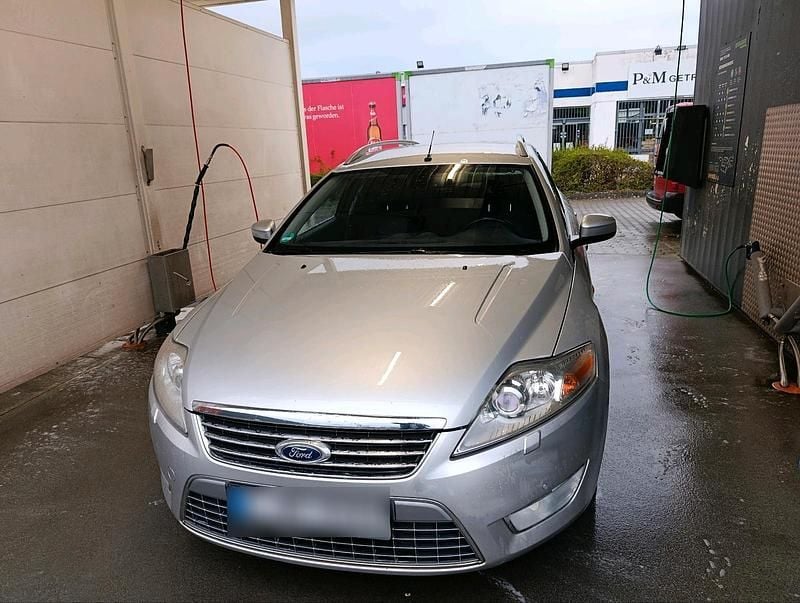 Gebraucht Ford Mondeo Titanium S 175 PS (128 kW) 2010 Silber Kombi