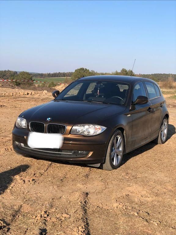 Gebraucht BMW 116 122 PS (89 kW) 2010 Braun Kleinwagen