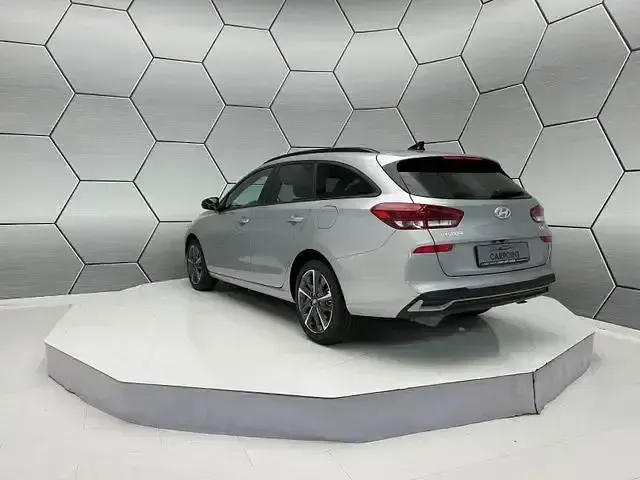 Gebraucht Hyundai i30 GO! 101 PS (74 kW) 2024 Silber Kombi
