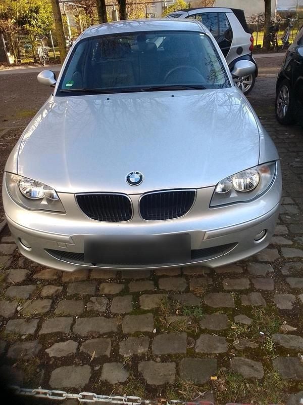 Gebraucht BMW 116 116 PS (85 kW) 2005 Silber Kleinwagen