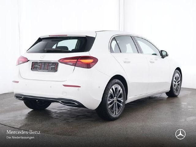 Gebraucht 2024 Mercedes A180 | 27.390 € (Superpreis) - Bild 1/4