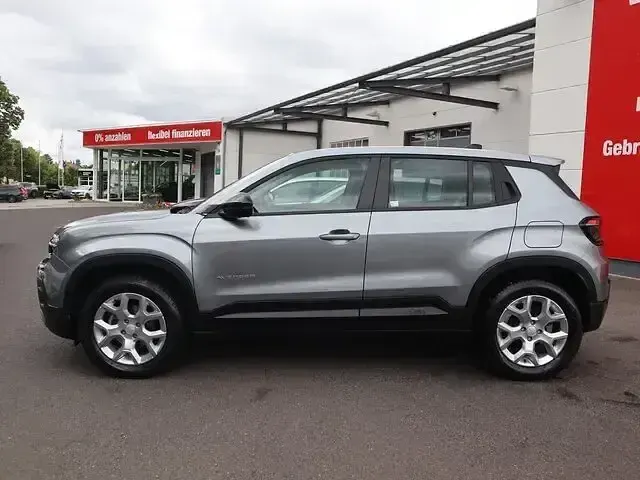 Gebraucht Jeep Avenger Altitude 101 PS (74 kW) 2024 Grau SUV