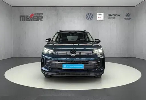 Gebraucht VW Tiguan Goal 150 PS (110 kW) 2025 Nightshade blue (blau) SUV