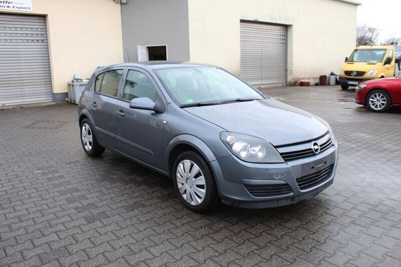 Grau Gebraucht 2005 Opel Astra Limousine | 990 € (Superpreis) - Bild 1/4
