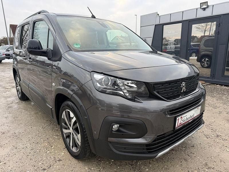 Gebraucht Peugeot Rifter Allure GT-Line 131 PS (96 kW) 2018 Grau Van / Kleinbus