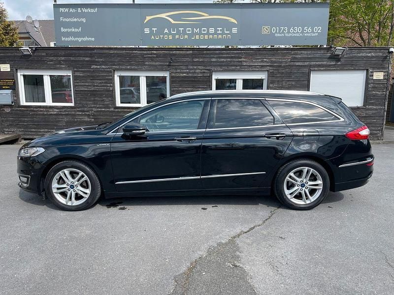 Używany Ford Mondeo Vignale 211 KM (155 kW) 2015 Czarny Sedan/Limuzyna