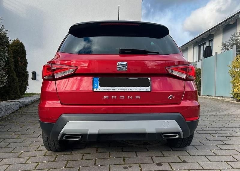 Gebraucht Seat Arona Style 116 PS (85 kW) 2018 Rot SUV