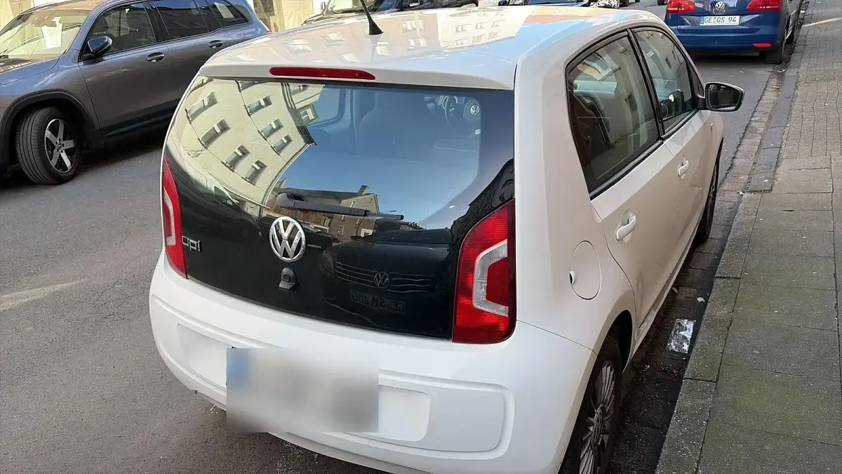 Gebraucht VW up! 60 PS (44 kW) 2013 Weiß Kleinwagen
