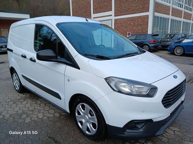 Gebraucht Ford Transit 101 PS (74 kW) 2022 Weiß Van / Kleinbus