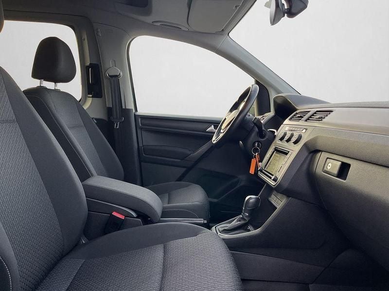 Gebraucht VW Caddy Maxi 131 PS (96 kW) 2020 Indiumgrau metallic (metallic) Van / Kleinbus