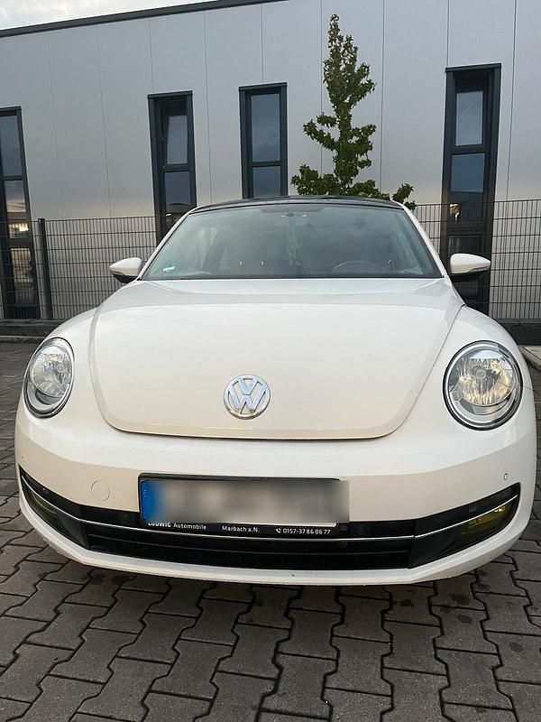 Weiß Gebraucht 2012 VW Beetle Kleinwagen | 6.490 € (Fairer Preis) - Bild 1/4