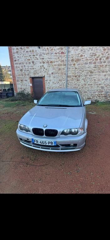 Second-hand BMW 325 192 CP (141 kW) 2001 Argintiu