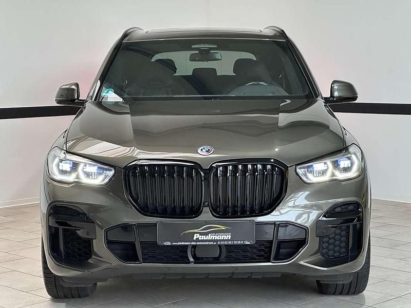 Gebraucht BMW X5 M M Sport 530 PS (389 kW) 2022 Manhatten SUV