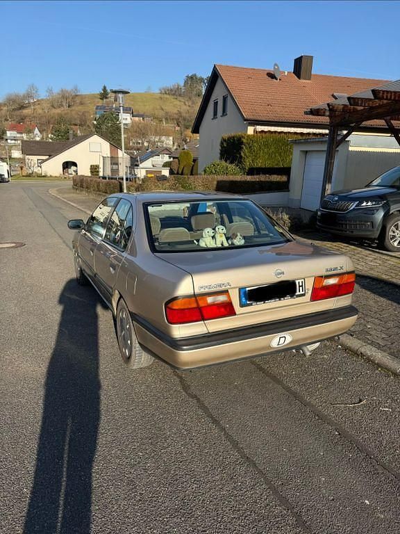 Gebraucht Nissan Primera 116 PS (85 kW) 1992 Braun Limousine