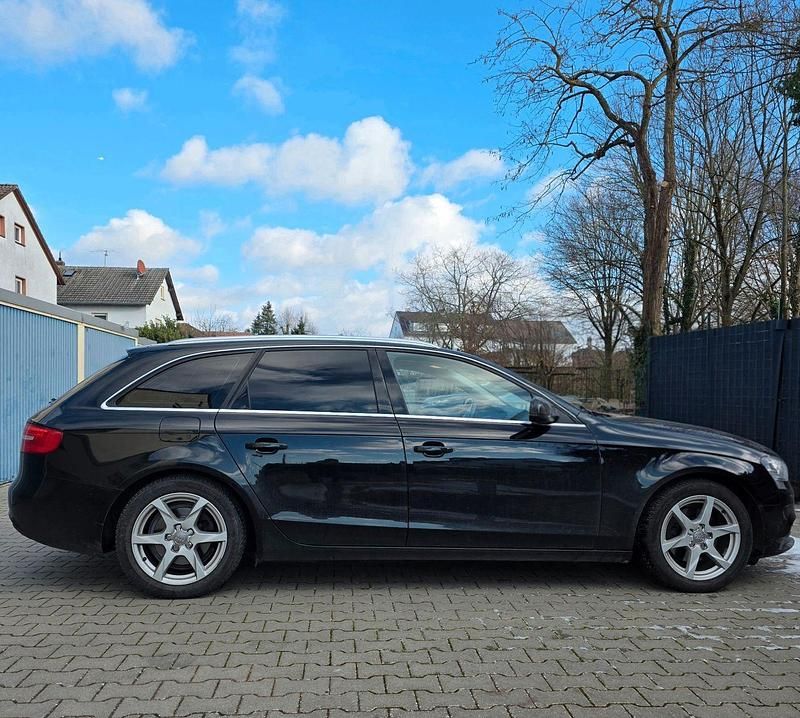 Gebraucht Audi A4 Ambition 150 PS (110 kW) 2014 Schwarz Kombi