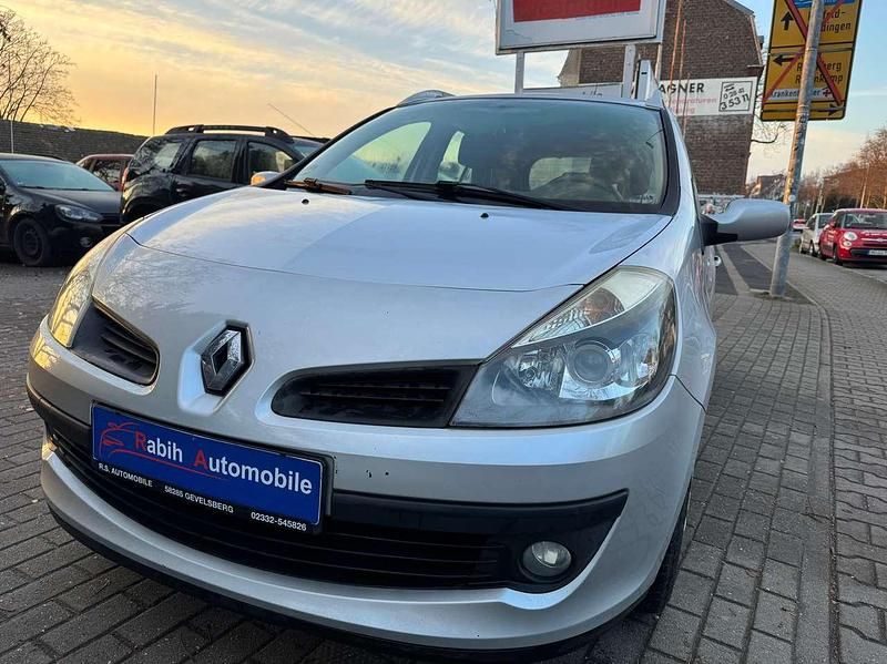Gebraucht Renault Clio GrandTour Dynamique 101 PS (74 kW) 2008 Silber Kombi