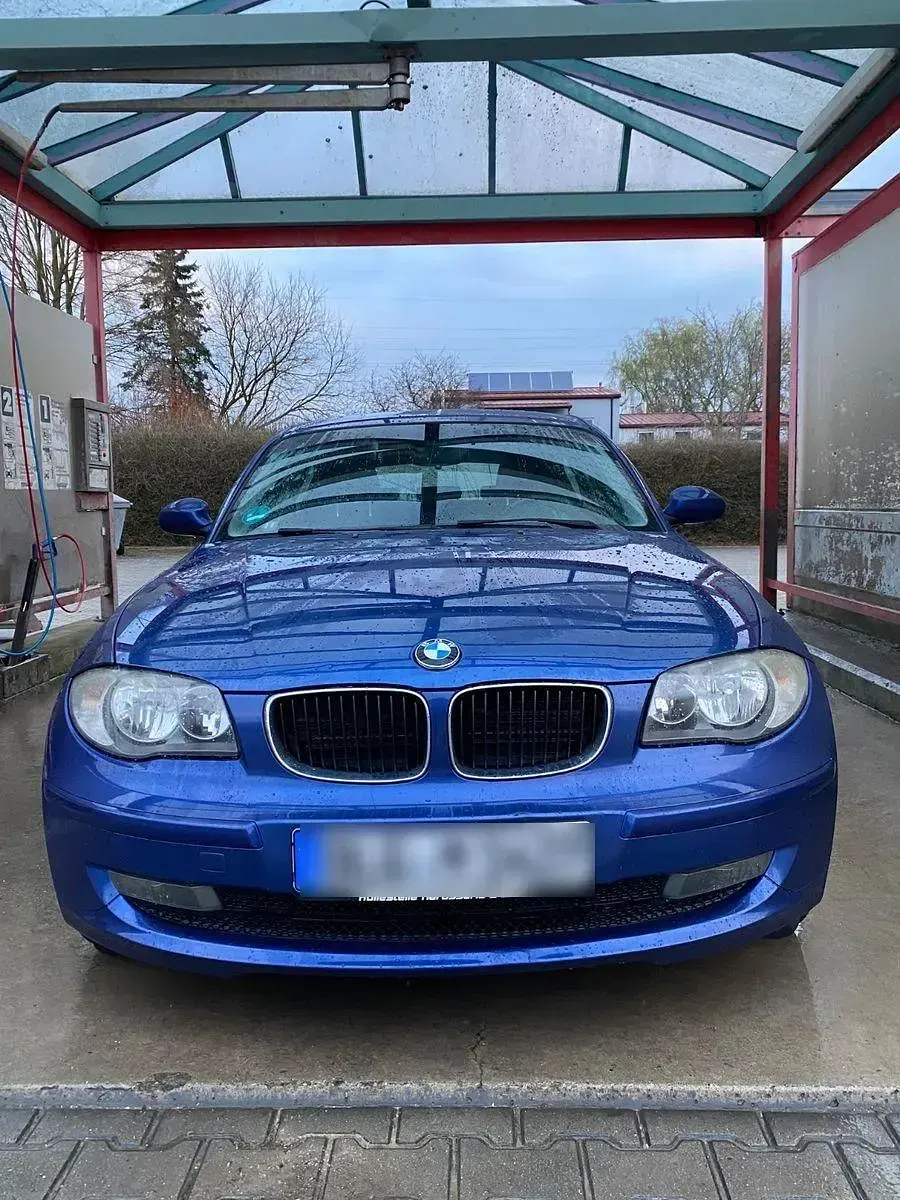Second-hand BMW 116 122 CP (89 kW) 2008 Albastru Hatchback