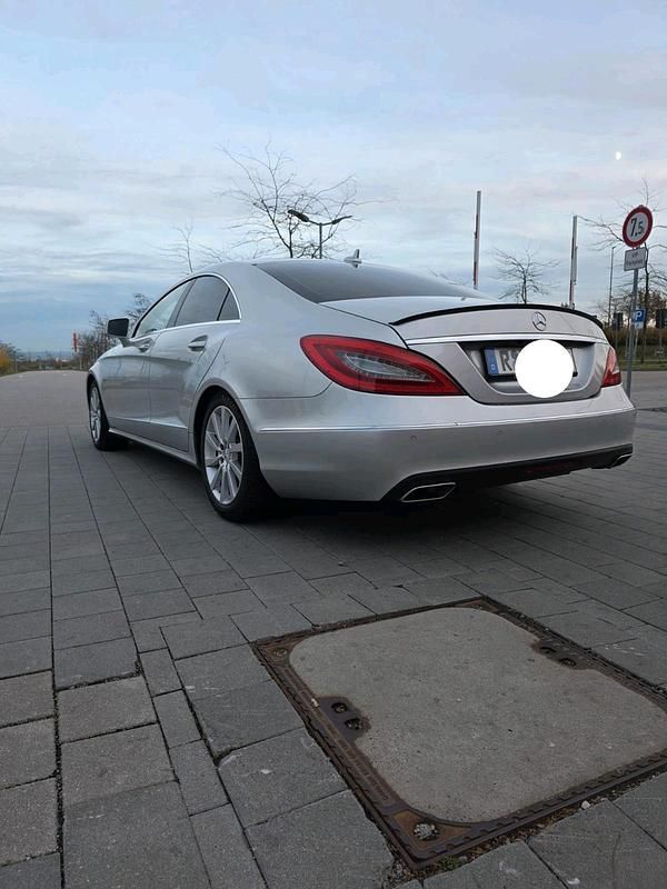 Gebraucht Mercedes CLS350 306 PS (225 kW) 2011 Silber Limousine