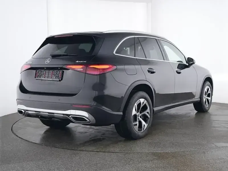 Gebraucht Mercedes GLC300de Avantgarde 333 PS (244 kW) 2024 Andere SUV
