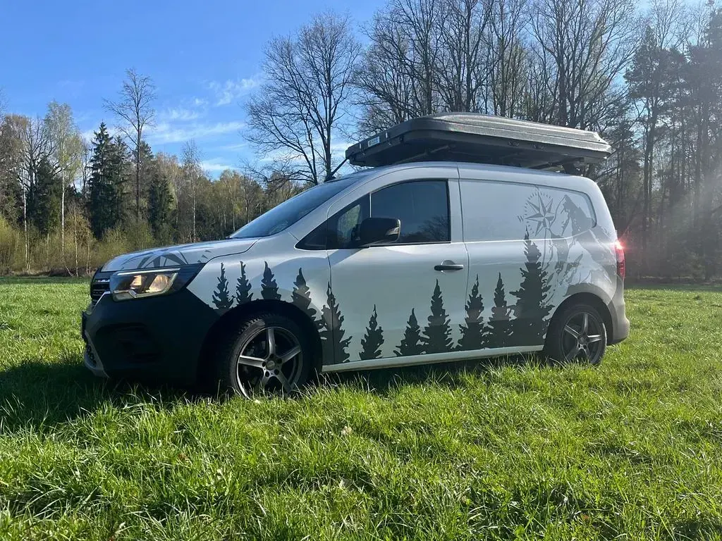 Gebraucht Renault Kangoo Equilibre 95 PS (69 kW) 2025 Weiß Van / Kleinbus