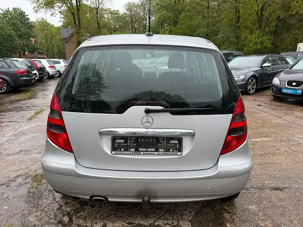 Gebraucht Mercedes A150 95 PS (69 kW) 2005 Silber Limousine
