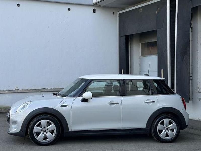 Gebraucht Mini Cooper Chili 136 PS (100 kW) 2018 Weiß Kleinwagen