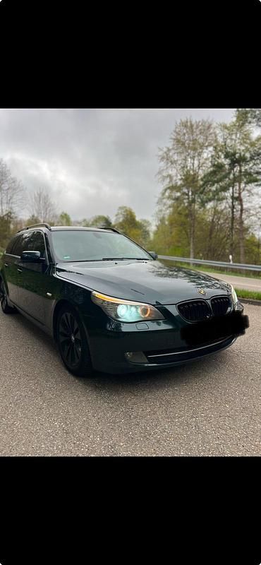 Second-hand BMW 530 235 CP (172 kW) 2008 Verde Break