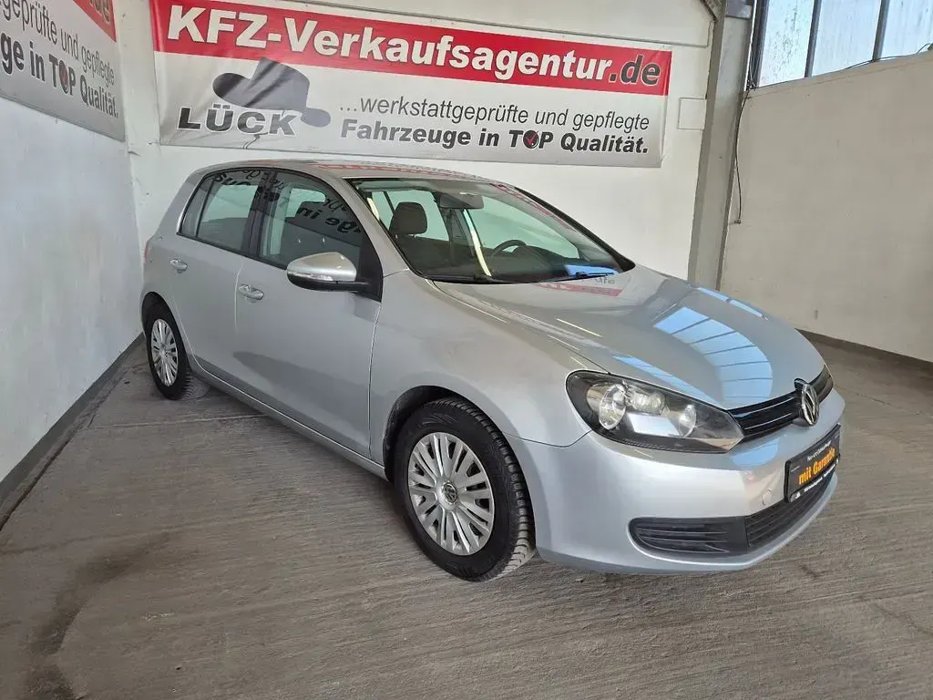 Gebraucht VW Golf VI 80 PS (58 kW) 2009 Silber Kleinwagen