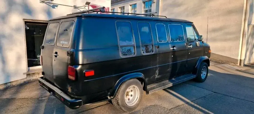 Gebraucht Chevrolet G 200 PS (147 kW) 1989 Schwarz Van