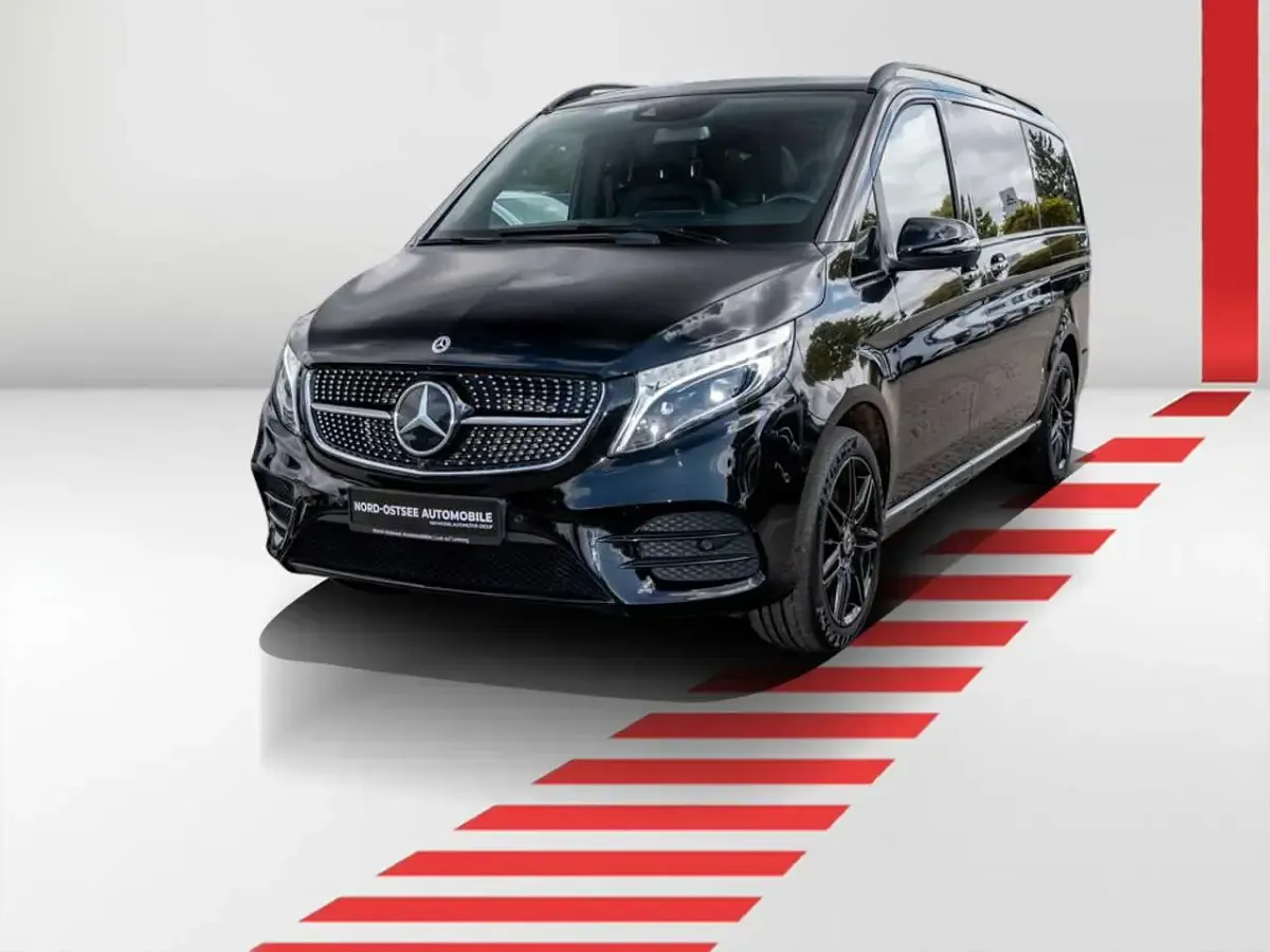 Gebraucht Mercedes V300 Avantgarde Edition 237 PS (174 kW) 2023 Schwarz Van / Kleinbus