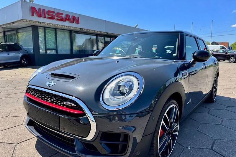 Gebraucht Mini John Cooper Works 231 PS (169 kW) 2018 Grau Kleinwagen