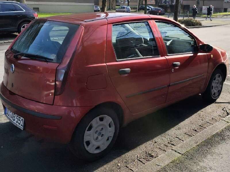 Rot Gebraucht 2005 Fiat Punto Active Kleinwagen | 1.800 € (Fairer Preis) - Bild 1/4