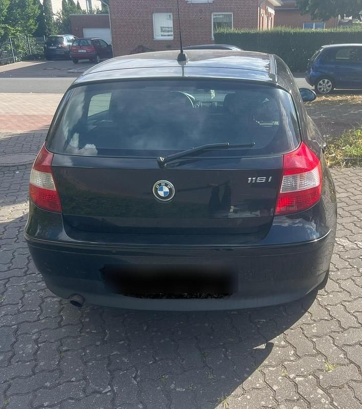 Schwarz Gebraucht 2005 BMW 116 Kleinwagen | 1.700 € (Superpreis) - Bild 1/4