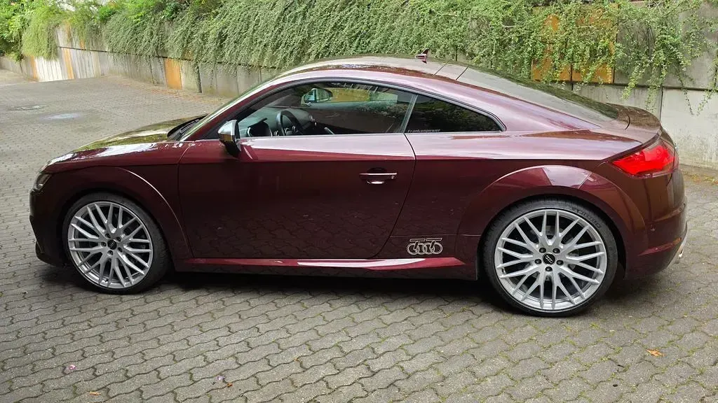 Gebraucht Audi TTS Sport 310 PS (228 kW) 2017 Rot Coupé