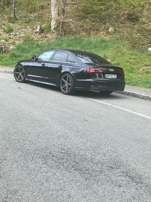 Schwarz Gebraucht 2016 Audi A6 Limousine | 26.000 € (Teuer) - Bild 1/3