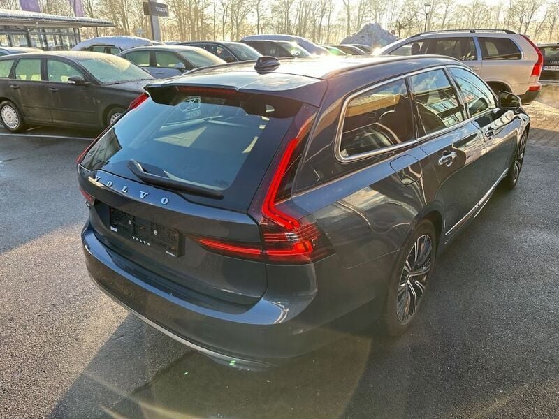Gebraucht Volvo V90 Inscription 341 PS (250 kW) 2020 Blau Kombi