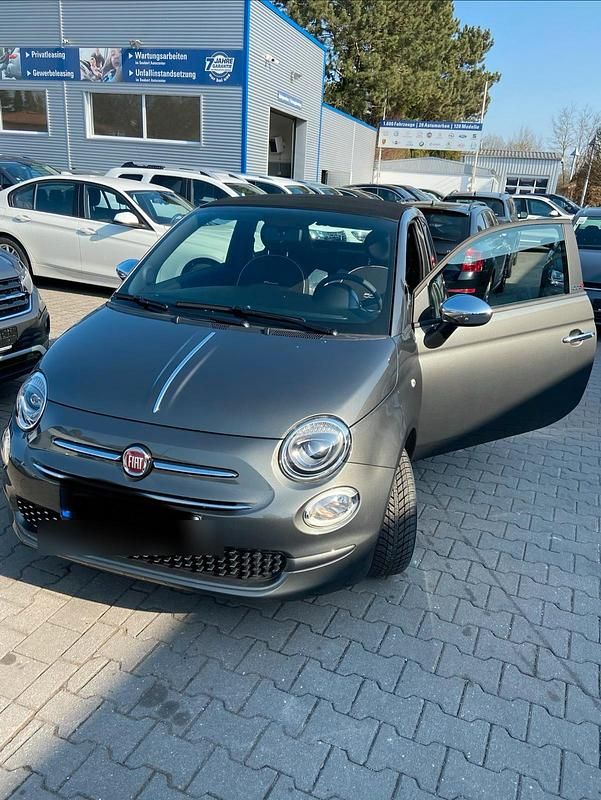 Grau Gebraucht 2020 Fiat 500C Lounge Cabrio | 12.900 € (Fairer Preis) - Bild 1/4