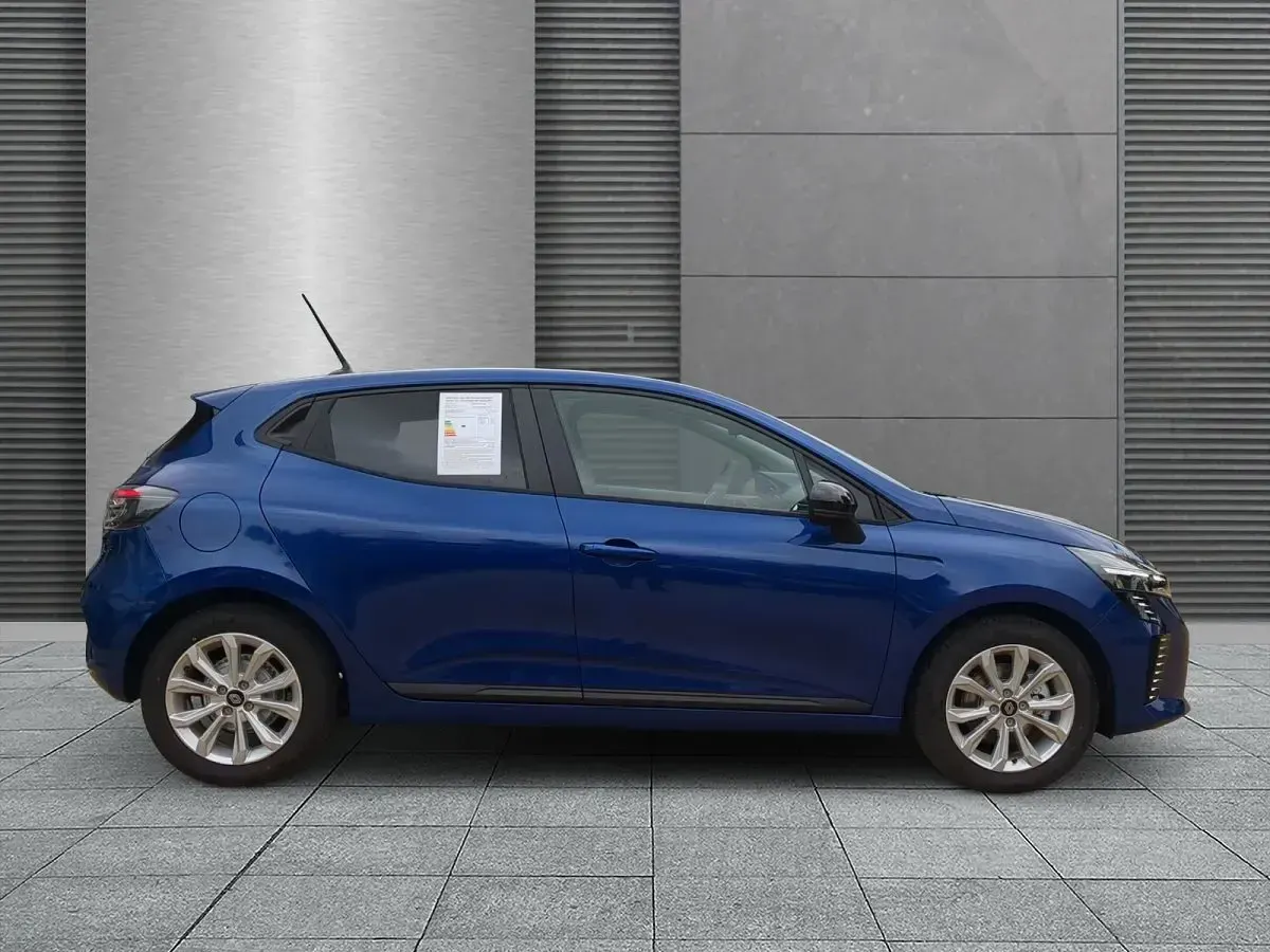 Nuevo Renault Clio V Evolution 101 CV (74 kW) 2025 Azul Utilitario