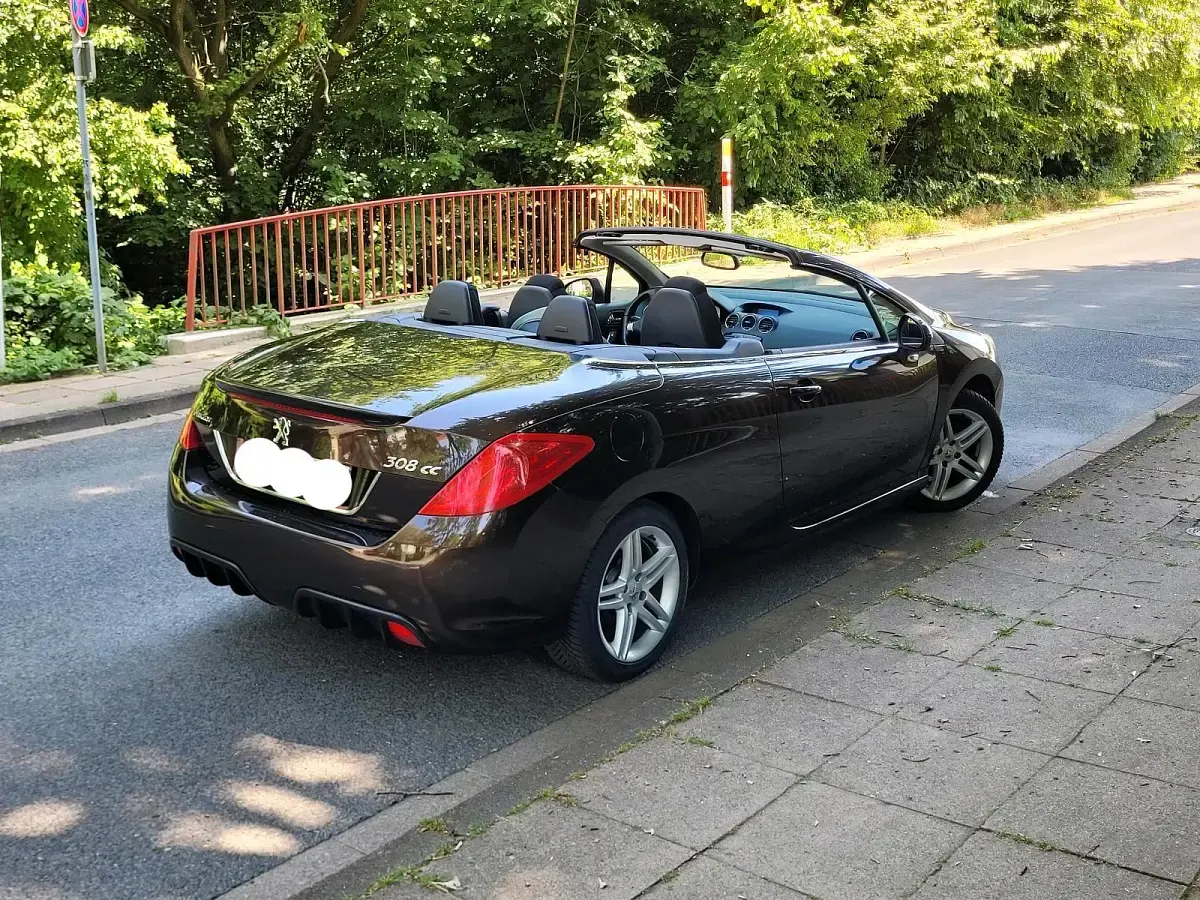 Gebraucht Peugeot 308 CC 120 PS (88 kW) 2010 Braun Cabrio