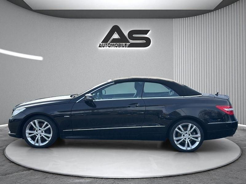 Gebraucht Mercedes E350 Avantgarde 306 PS (225 kW) 2011 Schwarz Cabrio