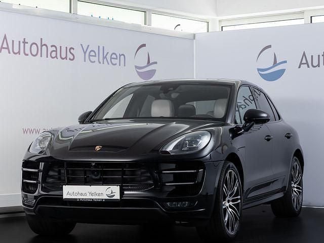 Schwarz (tiefschwarz) Gebraucht 2017 Porsche Macan Turbo Performance Package SUV | 37.690 € (Fairer Preis) - Bild 1/4