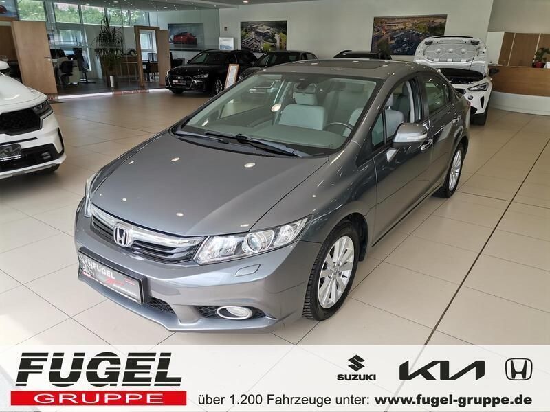 Polished metal m. Gebraucht 2013 Honda Civic Executive Limousine | 10.965 € (Fairer Preis) - Bild 1/4