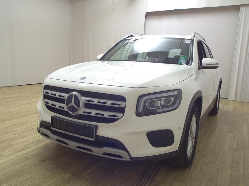 Gebraucht Mercedes GLB200 Style 150 PS (110 kW) 2021 Weiss SUV