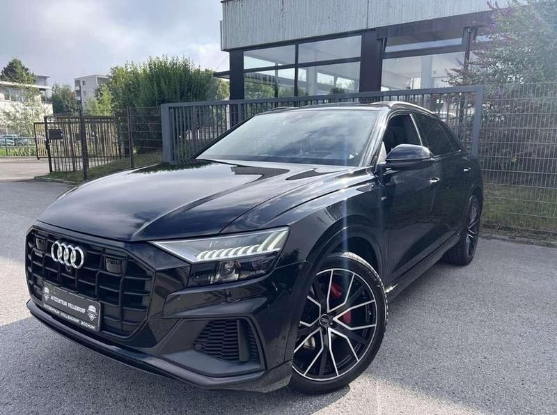 Schwarz Gebraucht 2019 Audi Q8 Ambiente SUV | 52.950 € (Etwas zu teuer) - Bild 1/4
