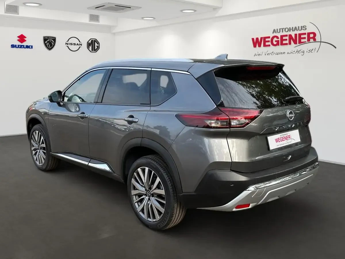 Gebraucht Nissan X-Trail Tekna+ 163 PS (119 kW) 2025 Dark grey SUV