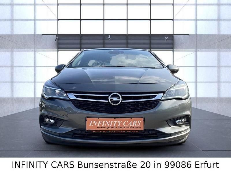 Brugt Opel Astra Dynamic 160 HK (117 kW) 2016 Grå Sedan