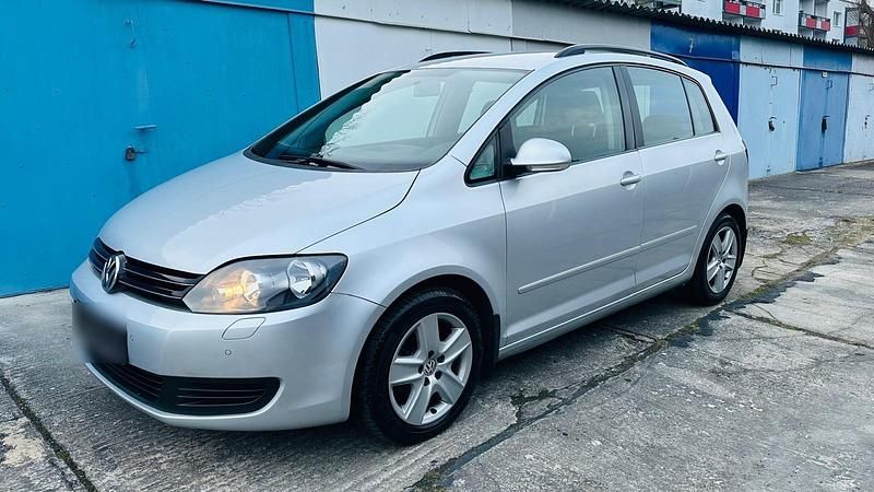 Gebraucht VW Golf Plus Cross 122 PS (89 kW) 2009 Silber Van / Kleinbus