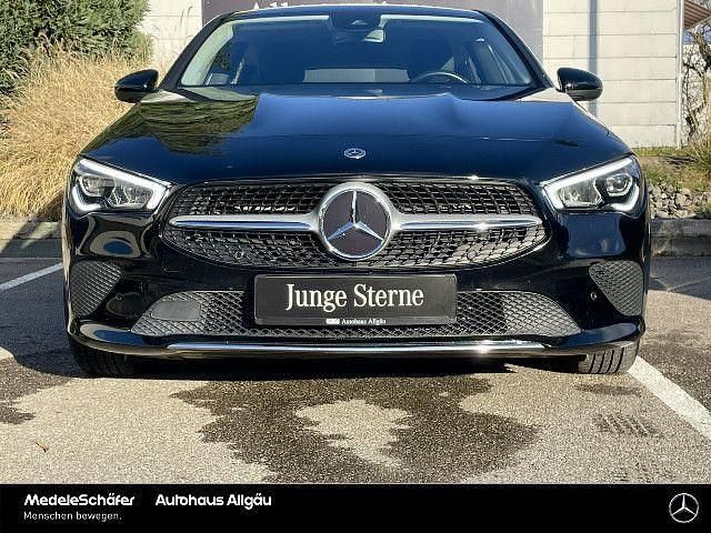 Gebraucht Mercedes CLA220 Shooting Brake 190 PS (139 kW) 2022 Kombi